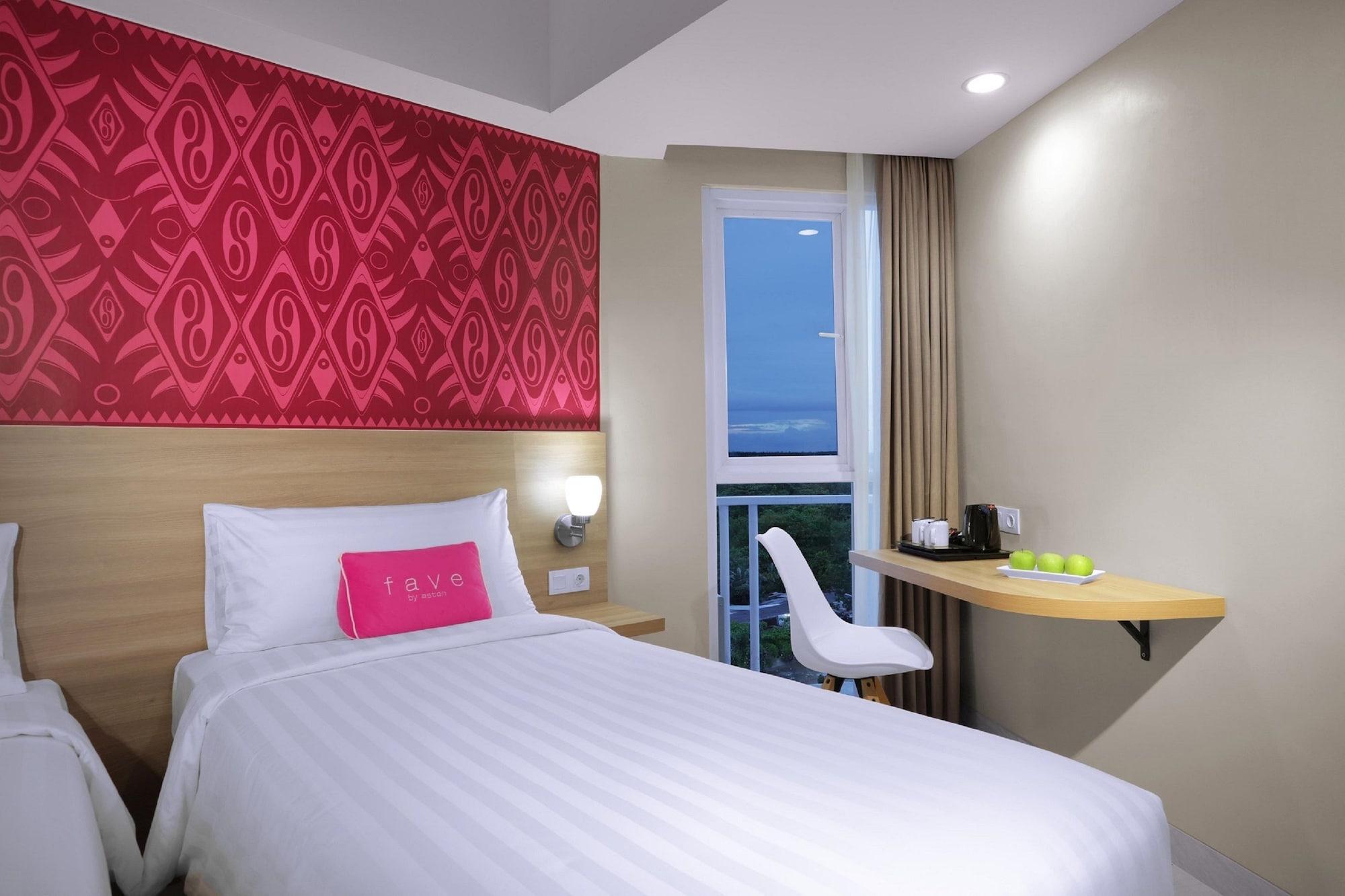 Favehotel Sorong Bagian luar foto